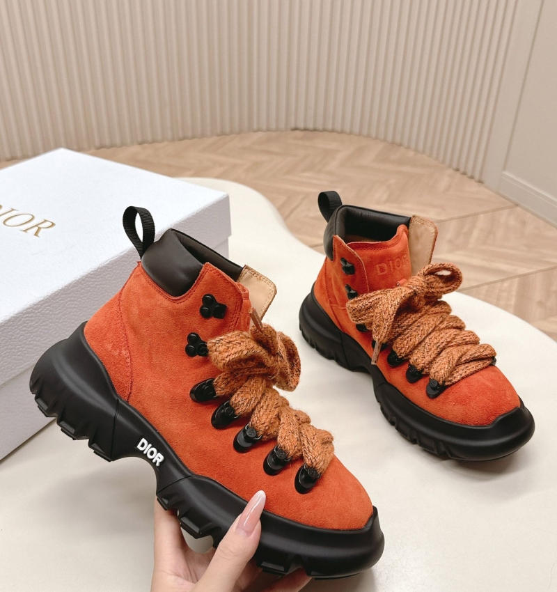 ch**an D*or boots